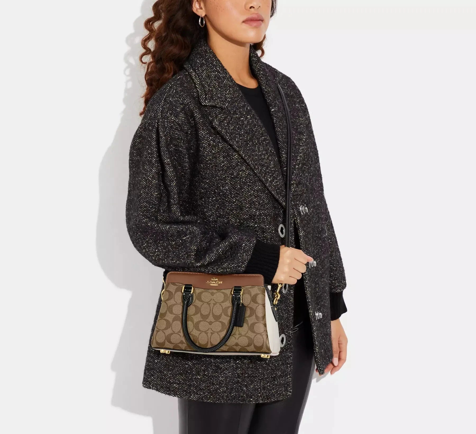 ϾΟΆϾΗ shoulder bag Bags Hippochi