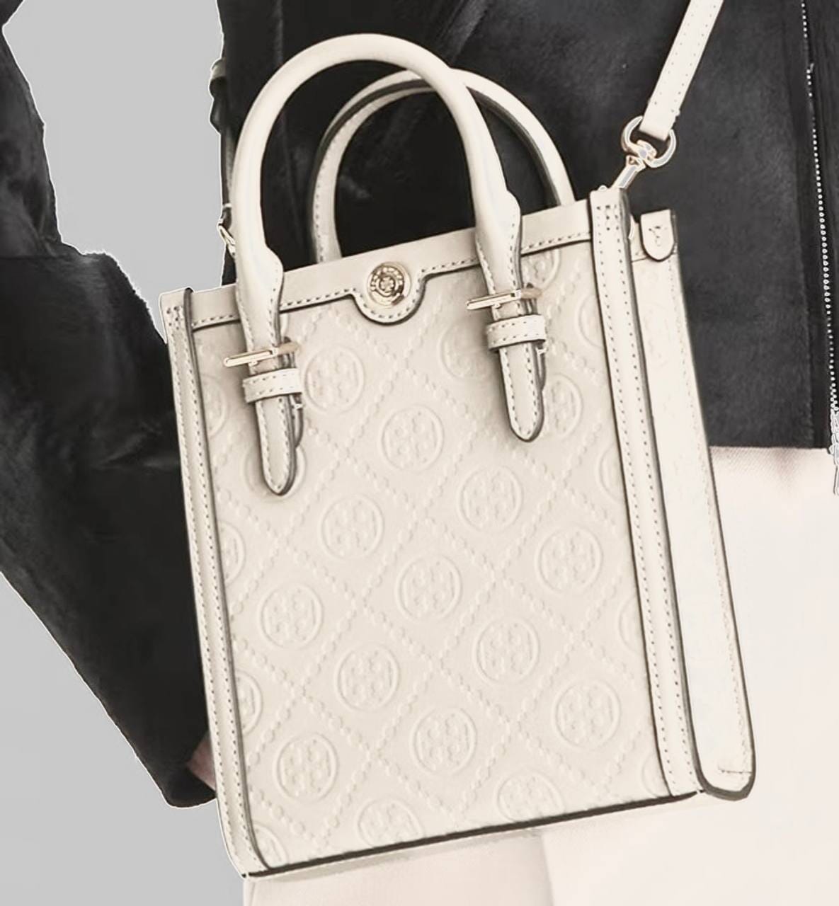 ŤŌŖŶ ƁŪŔČĤ Mini T Monogram tote Bag Bags hippochi