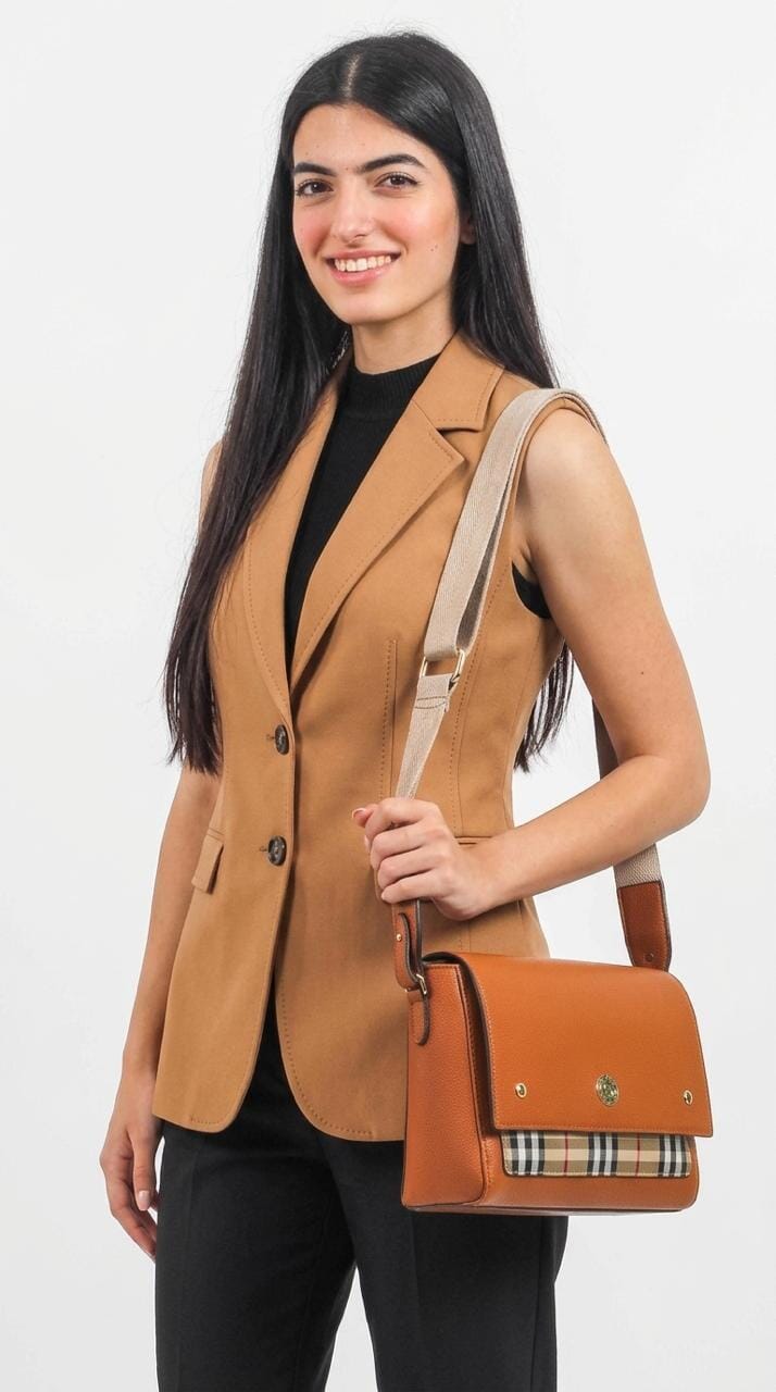 Ḅüŕḅệŕŕÿ Cross hand Bag Bags Hippochi