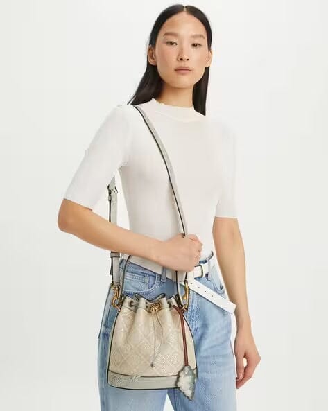 ŤŌŖŶ ƁŪŔČĤ Mini T Monogram Jacquard Bucket Bag Bags hippochi