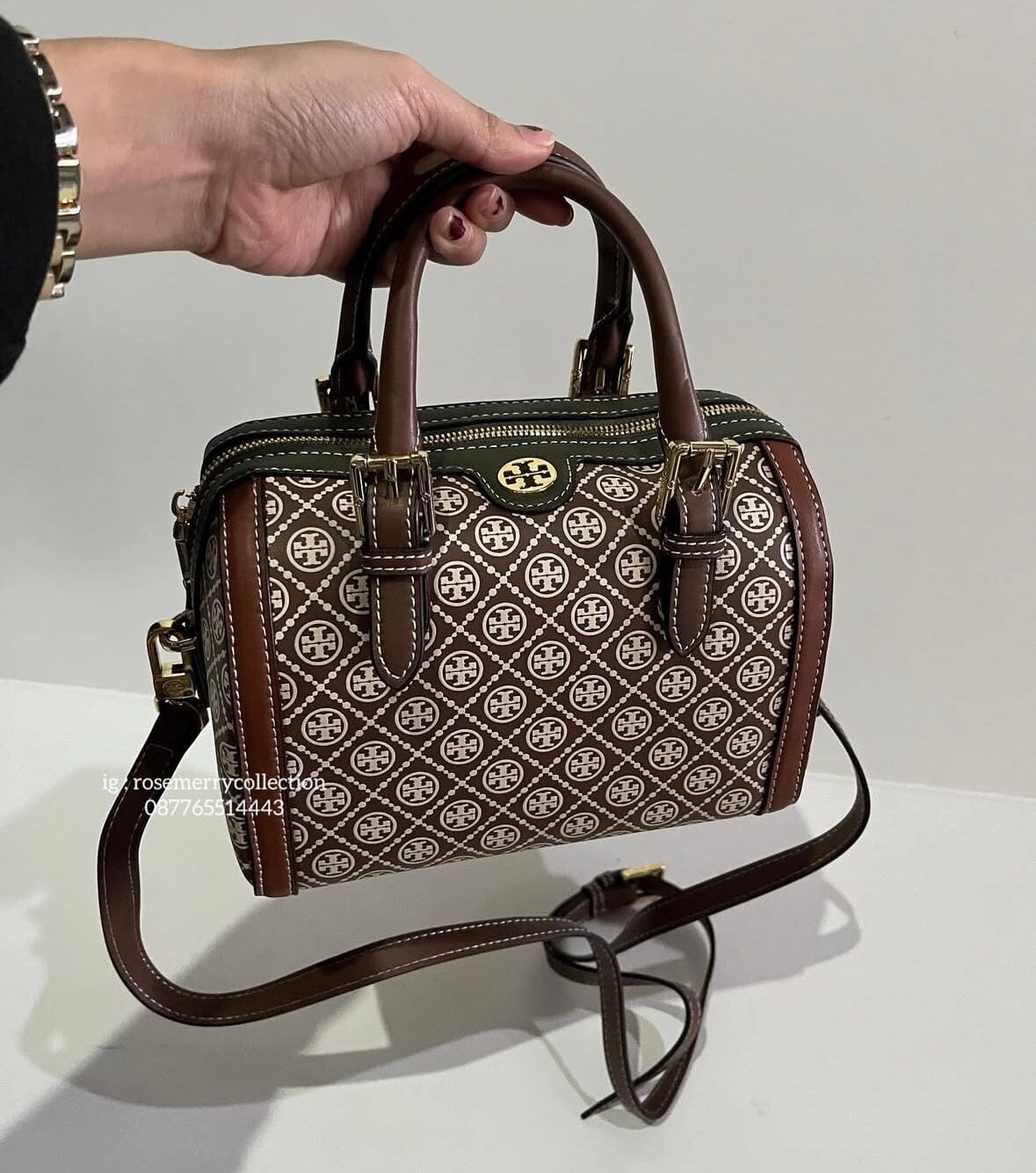 ŤŌŖŶ ƁŪŔČĤ Monogram large Bags hippochi