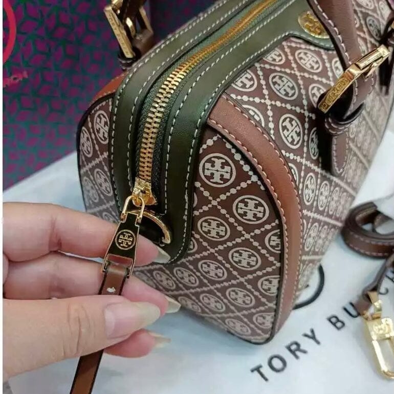 ŤŌŖŶ ƁŪŔČĤ Monogram large Bags hippochi