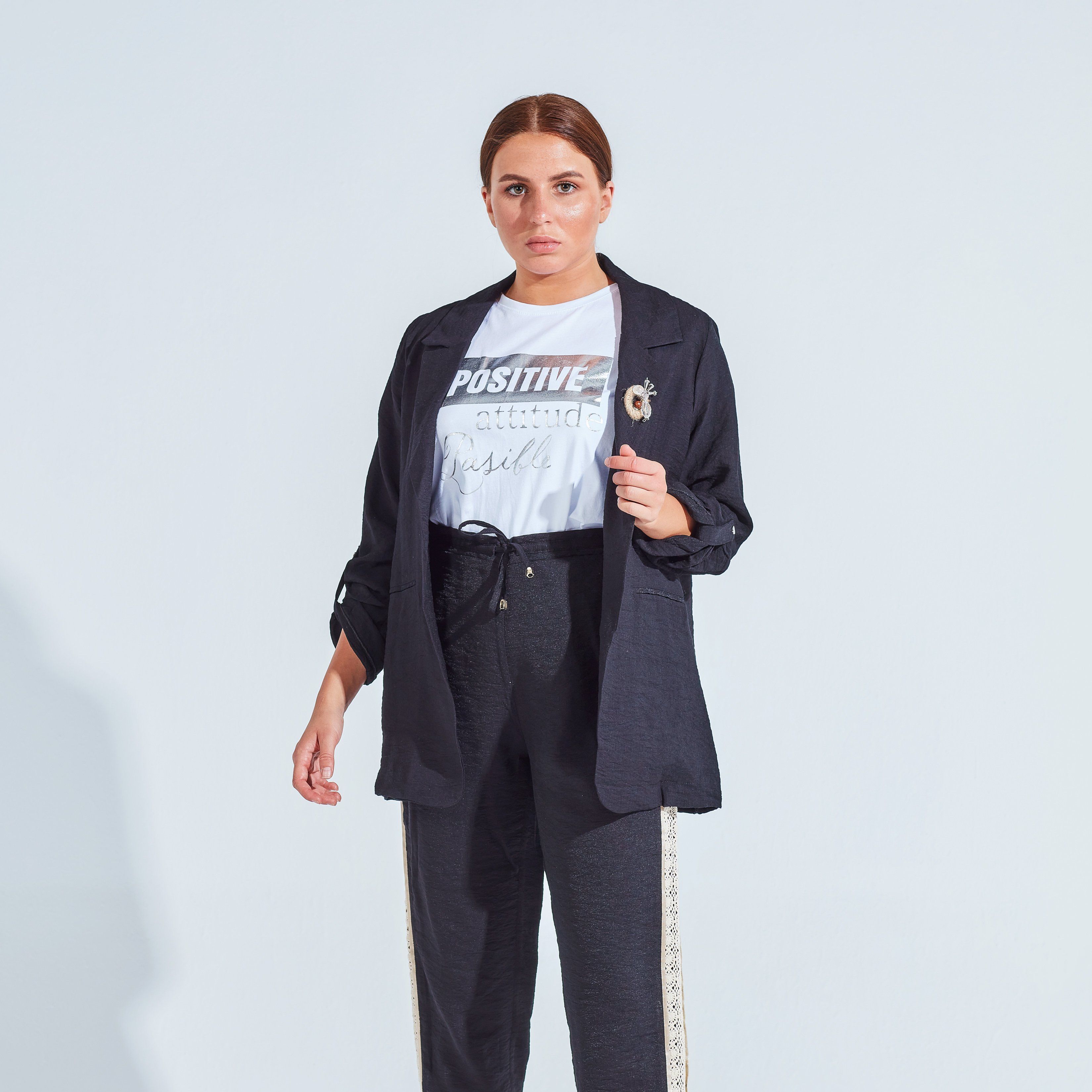 Black Linen Suite-WCL004 hippochi