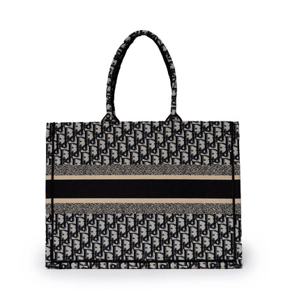 ĎİŌŖ Canvas Tote Hippochi