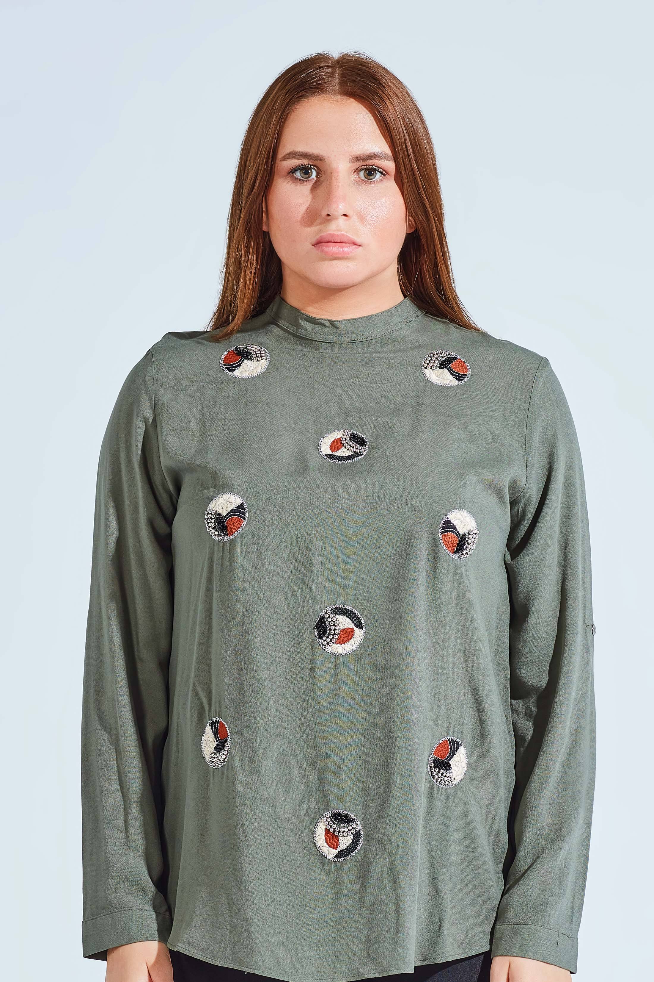 EMBROIDERED LONG BLOUSE-WCL015 EMBROIDERED LONG BLOUSE-WCL015 hippochi